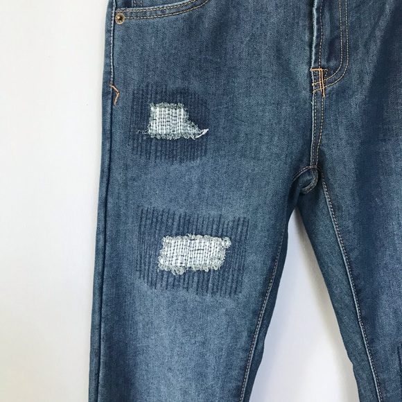 Lucky Brand Boys Billy Straight Jeans with Patches - Picture 3 of 11